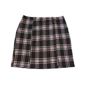 Black and pink plaid pencil skirt